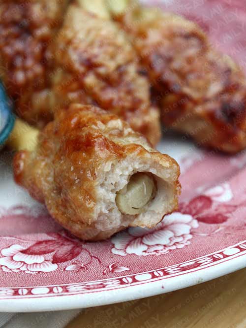[Chế biến]- Cơm ngon với món gà cuốn sả - Hình 15