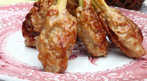 [Chế biến]- Cơm ngon với món gà cuốn sả - Hình 13