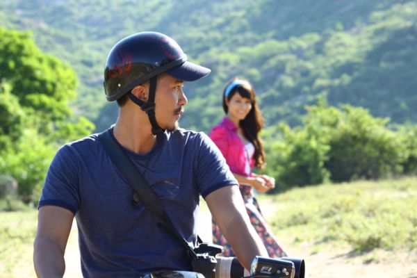 Cột mốc 23 - lẩu thập cẩm bị nêm hơi quá lố - Hình 3