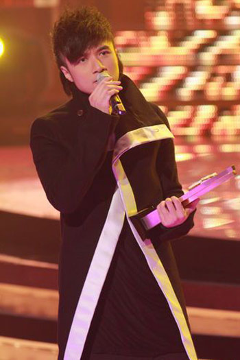 Lâm Phong đại thắng giải TVB 2011 - Hình 13