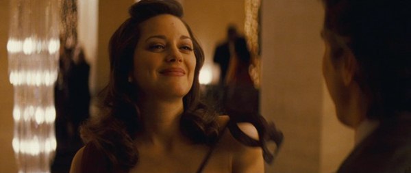 Miêu nữ Anne Hathaway là kẻ hai mặt - Hình 12