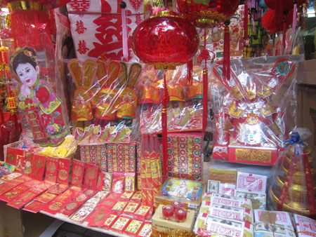 Sôi động thị trường đồ cúng ông Công, ông Táo - Hình 2