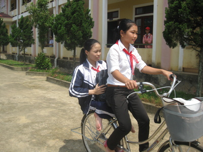 Chuyện cổ tích về đôi bạn thân - Hình 1