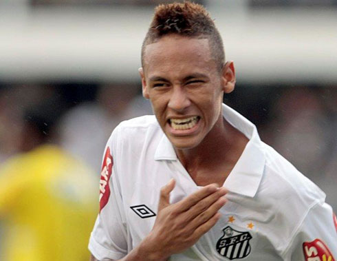 Tóc mới của Công Phượng giống Neymar nhưng khiến fan cười ngất