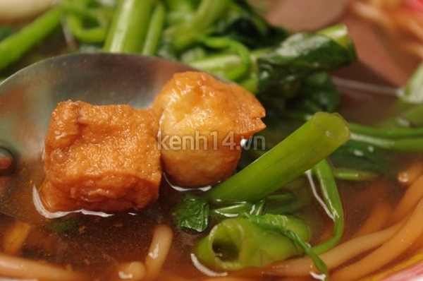 Đi ăn quán bún ốc lâu năm cực ngon, rẻ - Hình 5