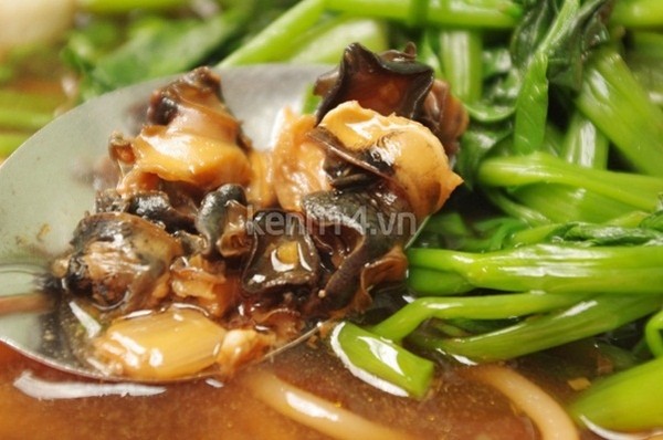 Đi ăn quán bún ốc lâu năm cực ngon, rẻ - Hình 3