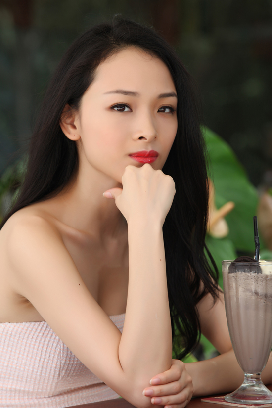 Trương Hồ Phương Nga: Tôi thấy showbiz Việt giống hội chợ triển lãm - Hình 4