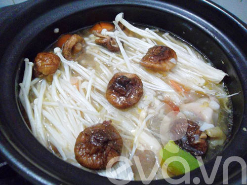 [Chế biến] - Đùi gà hầm nấm và bí đỏ - Hình 8