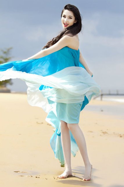 Mỹ nhân Hoa ngữ đua nhau khoe thân trong ảnh mới - Hình 8