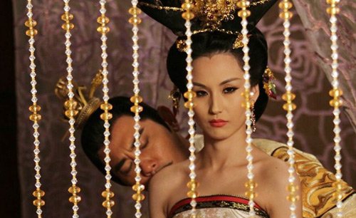 Mỹ nhân phim sex 3D hóa công chúa trong phim lịch sử - Hình 2