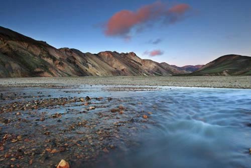 Vẻ đẹp ngoạn mục của vùng núi lửa ở Iceland - Hình 2