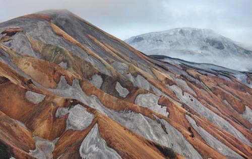 Vẻ đẹp ngoạn mục của vùng núi lửa ở Iceland - Hình 5