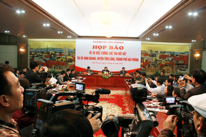 Bí thư Hải Phòng: Sẽ khởi tố vụ phá nhà sau cưỡng chế - Hình 1