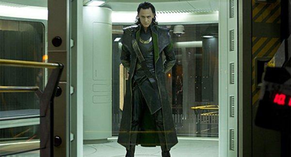The Avengers: Khi các anh hùng đã hết... chí chóe! - Hình 13