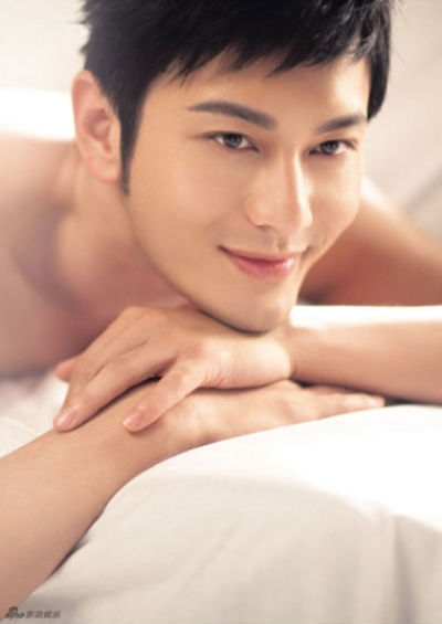 Sao khốn khổ vì 4 loại tin đồn hiểm - Hình 16