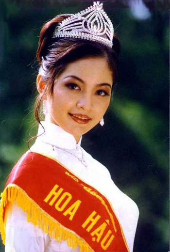 Khi Hoa hậu Việt đứt gánh học giữa chừng - Hình 1