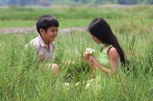 Ngọc Viễn Đông chơi vơi trong cảm xúc yêu - Hình 1