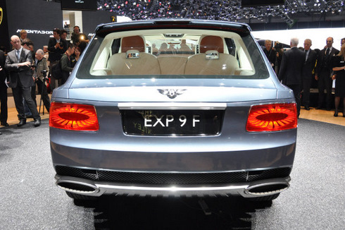 Bentley trình làng concept SUV siêu sang - Hình 6