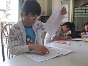 Sở GDĐT Phú Thọ in nhầm hồ sơ thi đại học 2012 - Hình 1