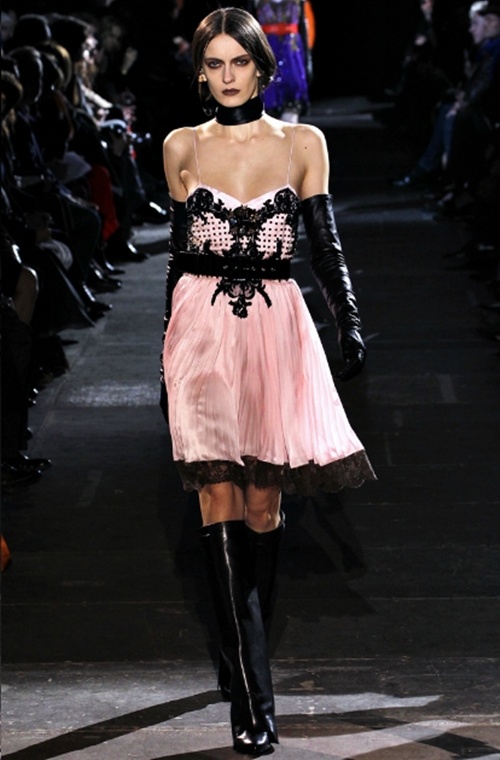 Phối đồ da sành điệu như Givenchy - Hình 14