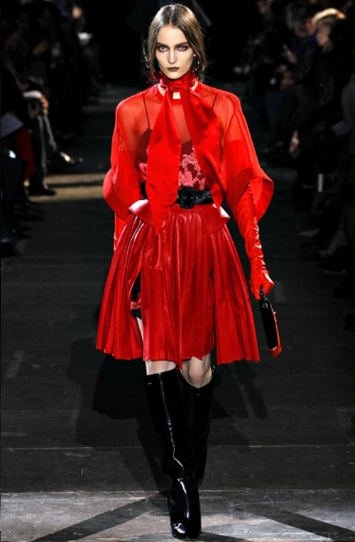 Phối đồ da sành điệu như Givenchy - Hình 11