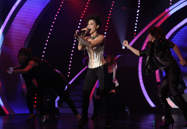 Thu Minh khuấy động sân khấu Got Talent - Hình 2