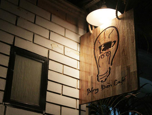 Dịu dàng hương gỗ ở Bóng Đèn - Hình 8