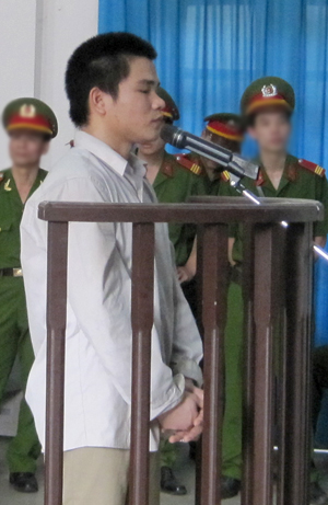 Giết bố đẻ rồi tạo hiện trường giả - Hình 1