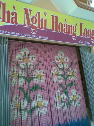 Hà Nội: Táo tợn đột nhập nhà nghỉ, trộm đồ phóng viên - Hình 1