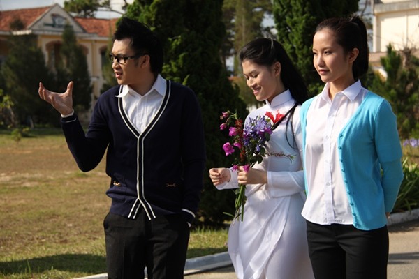 Dàn sao xuất hiện trong MV khủng-chưa-từng-có của Mr. Đàm - Hình 16