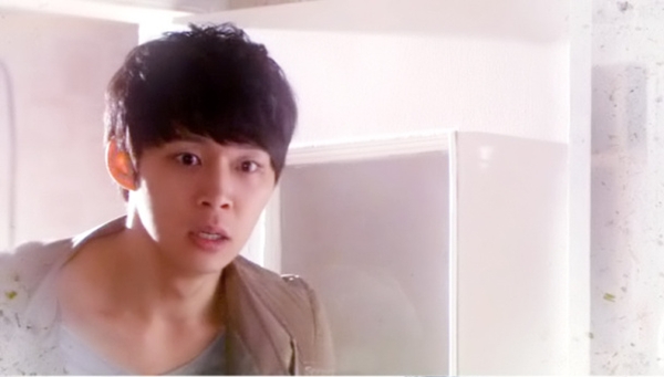 Yoo Ah In may áo gấu trúc tặng Thái tử Yoo Chun?! - Hình 9