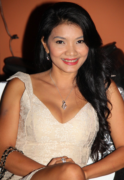 Phi Thanh Vân mặc khiêu khích - Hình 7