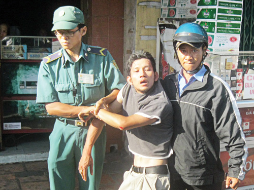 Ra đường nơm nớp lo mất xe - Hình 1