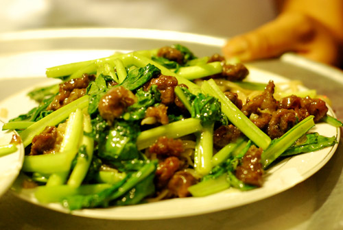 5 tiệm phở độc đáo không thể bỏ qua ở Hà Nội - Hình 5