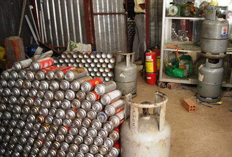 Hai lò sang chiết gas trong khu dân cư - Hình 1