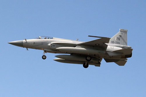 Năm 2014, Pakistan sẽ trang bị máy bay chiến đấu J-10 của Trung Quốc - Hình 7