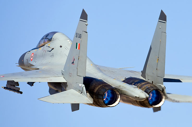 Năm 2014, Pakistan sẽ trang bị máy bay chiến đấu J-10 của Trung Quốc - Hình 5