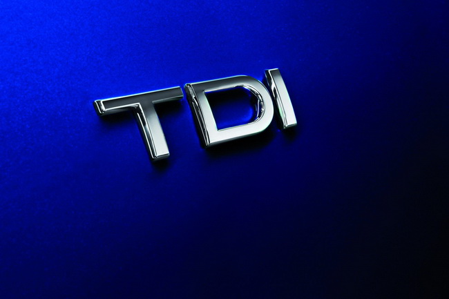 Audi SQ5 TDI - Mạnh mẽ và tiết kiệm nhiên liệu hơn - Hình 12