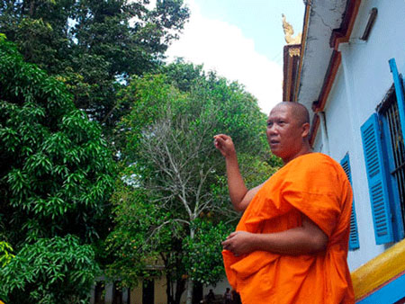 Chùa Dơi vắng bóng dơi vì... quán nhậu - Hình 1