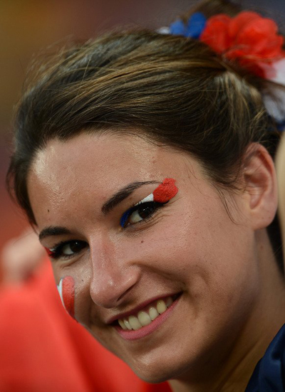 Chùm ảnh: Đố biết, CĐV đội nào HOT nhất EURO 2012? - Hình 17