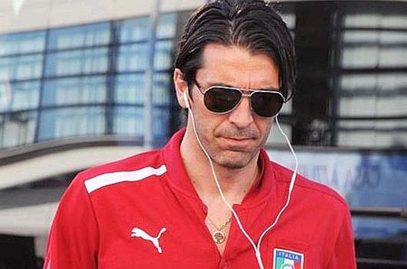 Đội trưởng Buffon cũng cá độ? - Hình 1
