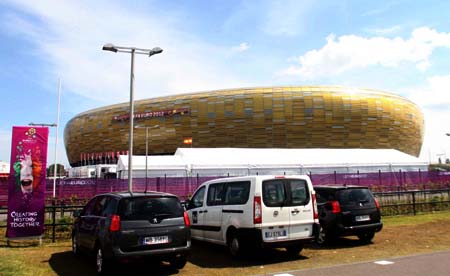 Gdansk,một ngày trước trận kinh điển - Hình 6