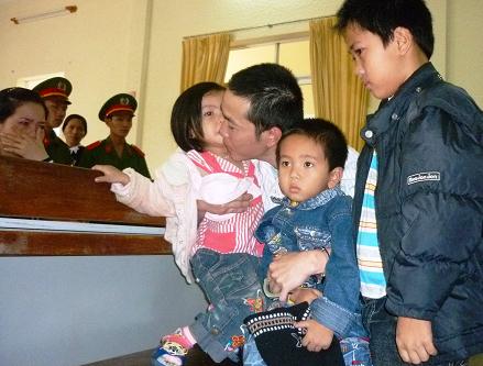 Hi hữu, bị cáo xin tòa được nhận án tù thật nặng - Hình 2