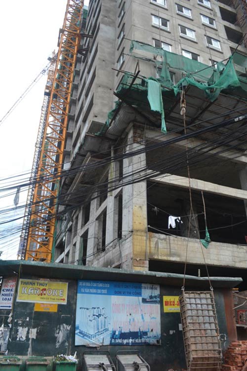 Một công nhân tử nạn trong tầng hầm ở Hà Nội - Hình 1