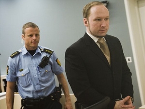 Na Uy định thuê người chăm sóc... sát thủ Breivik - Hình 1