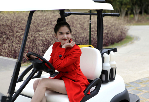 Ngoc Trinh bo anh moi 2012 - Hình 10