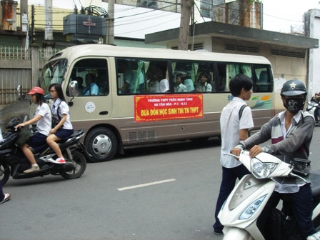 TP.HCM: Kết thúc môn Văn... nhẹ nhàng! - Hình 13