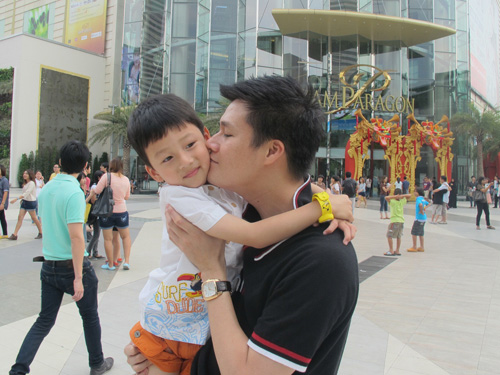 Quang Dũng: Làng giải trí Việt lộn xộn quá - Hình 4