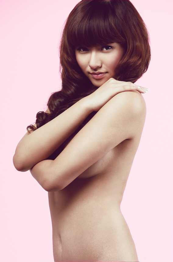 Hồng Quế tung ảnh nude trước ngày thi - Hình 2