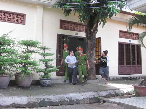 Thức tỉnh - Hình 1